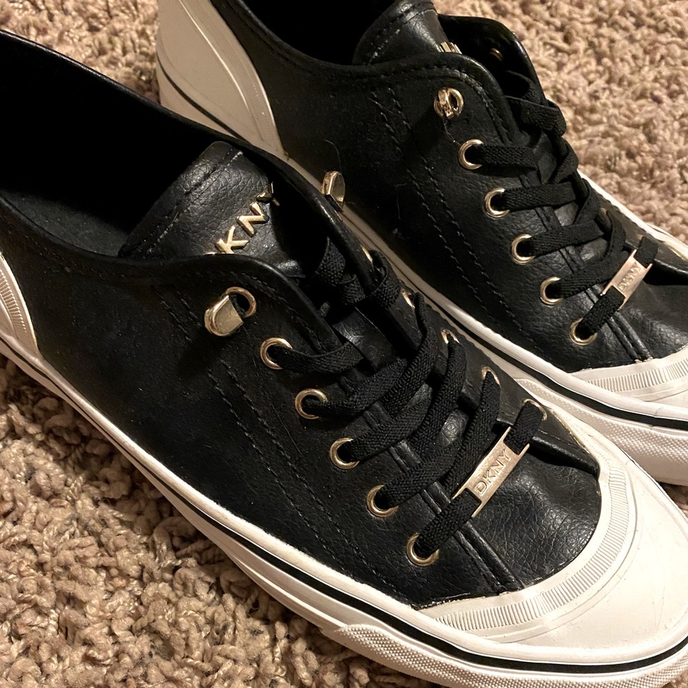 DKNY womens fashion sneakers